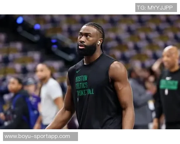 杰伦布朗称赞米诺特表现出色期待其在稳定性上持续进步 杰伦布朗称赞米诺特表现出色期待其在稳定性上持续进步