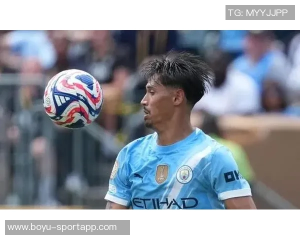 曼城虽获胜但后防隐忧明显签约右后卫成当务之急