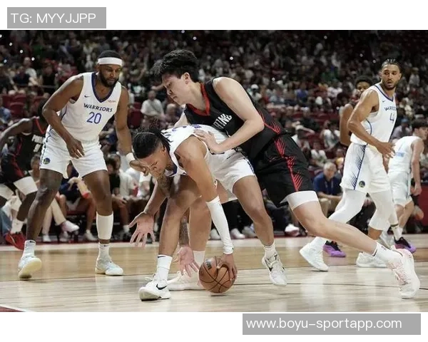 拓记：批评杨瀚森不如关注克罗宁的选秀策略与决策失误