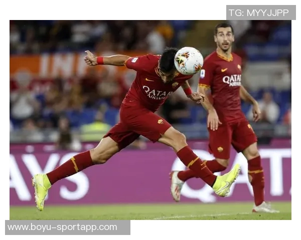 小克鲁伊维特热爱罗马足球期盼球队夺得意甲冠军荣耀 小克鲁伊维特热爱罗马足球期盼球队夺得意甲冠军荣耀