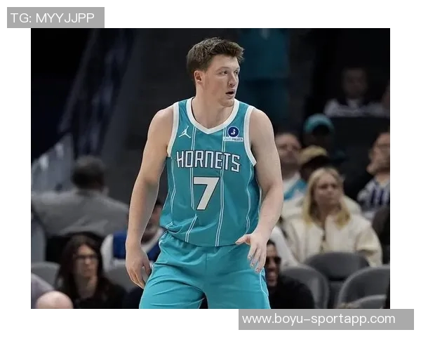 克尼佩尔表现出色4号秀13投6中贡献18分2篮板2助攻助力球队胜利