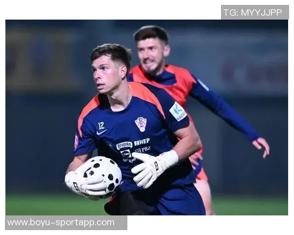 世欧预进攻三区成功传球统计:维蒂尼亚领衔多库德容魔笛紧随其后 世欧预进攻三区成功传球统计:维蒂尼亚领衔多库德容魔笛紧随其后