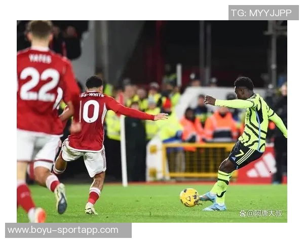 弗拉霍维奇欧冠赛场火力全开晒庆祝照继续向前冲刺