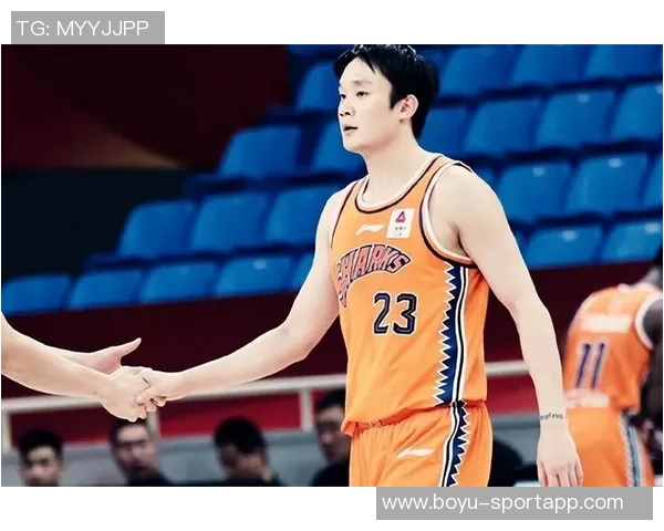 周琦谈丁彦雨航遭遇运气不佳认为他已达到应有高度只是短暂波折