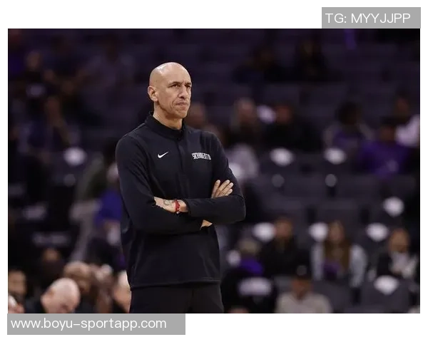 国王主帅警示球队领先20分并非安全保障松懈已成常态需警惕 国王主帅警示球队领先20分并非安全保障松懈已成常态需警惕