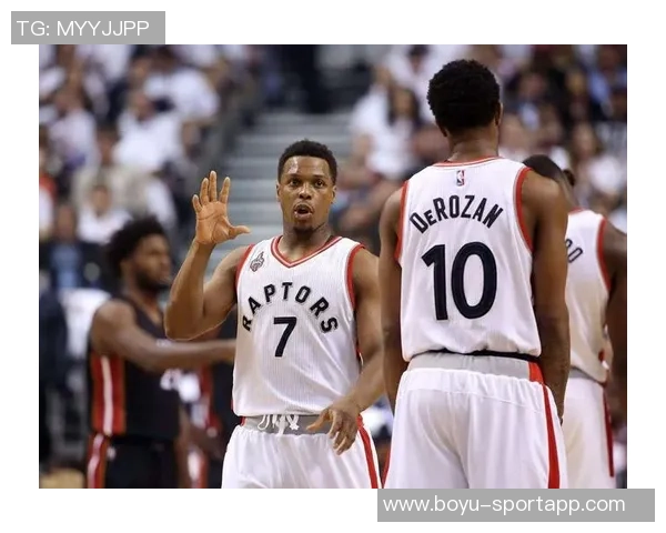 德罗赞幽默回应洛瑞言论称其分析水平堪忧