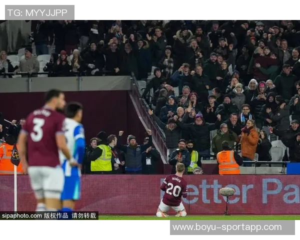 热刺球员对弗兰克频繁变换战术感到迷茫与困惑