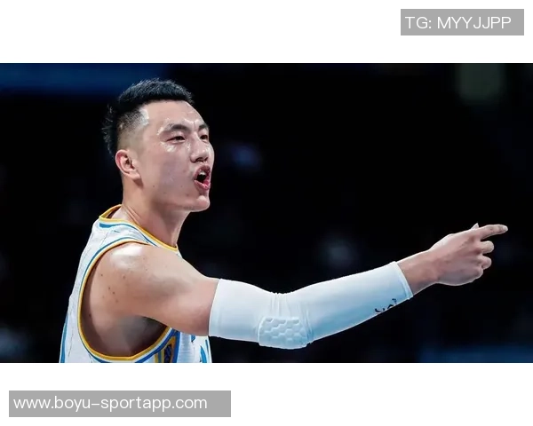 周琦与翟晓川重聚橘子洲头十年岁月再携手共战篮球梦想