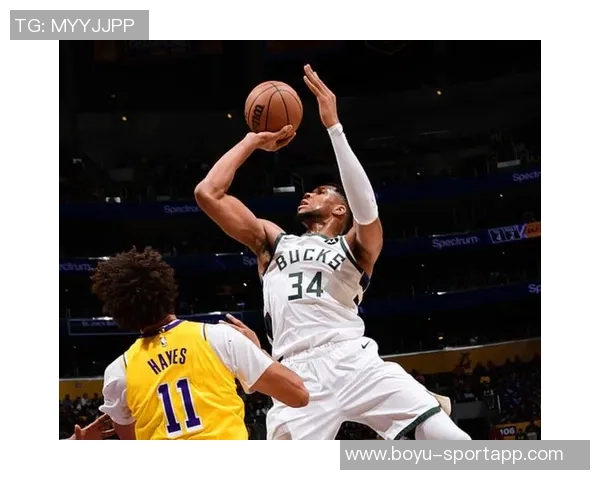 字母哥赛季场均123个两分球的历史意义及三分线前后的影响分析